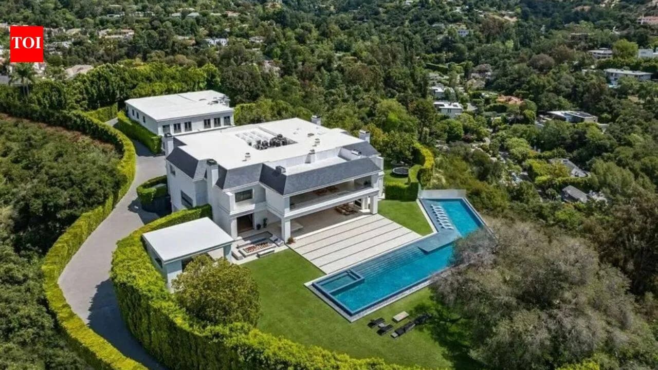 Jennifer Lopez and Ben Affleck bought their Beverly Hills mansion for $60.9M, listed it for $68M after their split, and it has now found a buyer after a steep price cut